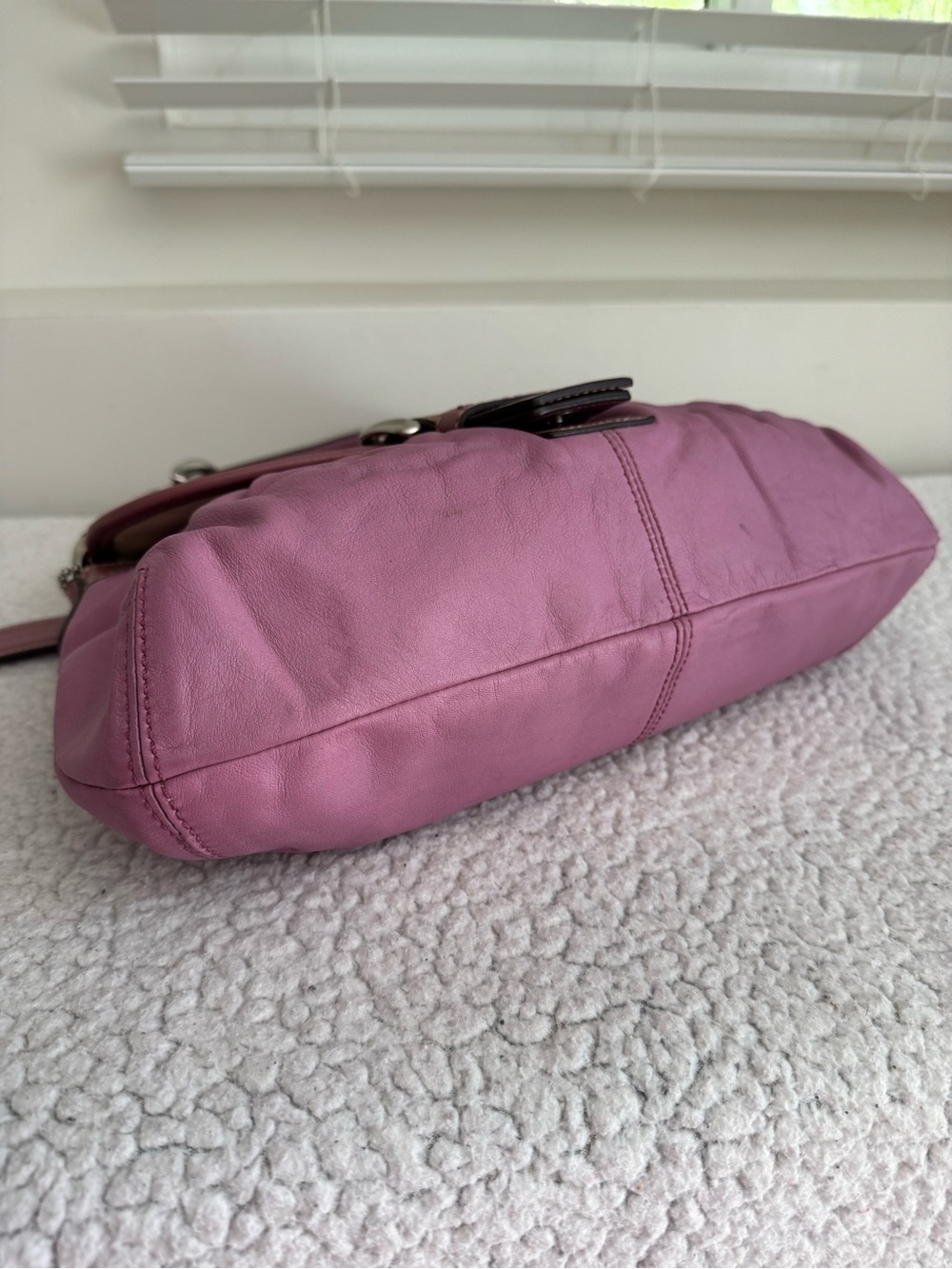 Coach Y2K Pink Soho Flap Shoulder Bag F15204 - Picture 4 of 15